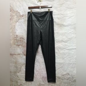 Buxom Curvy Women's Faux Leather Plus Black High Waisted New With Tag Tights 3X~